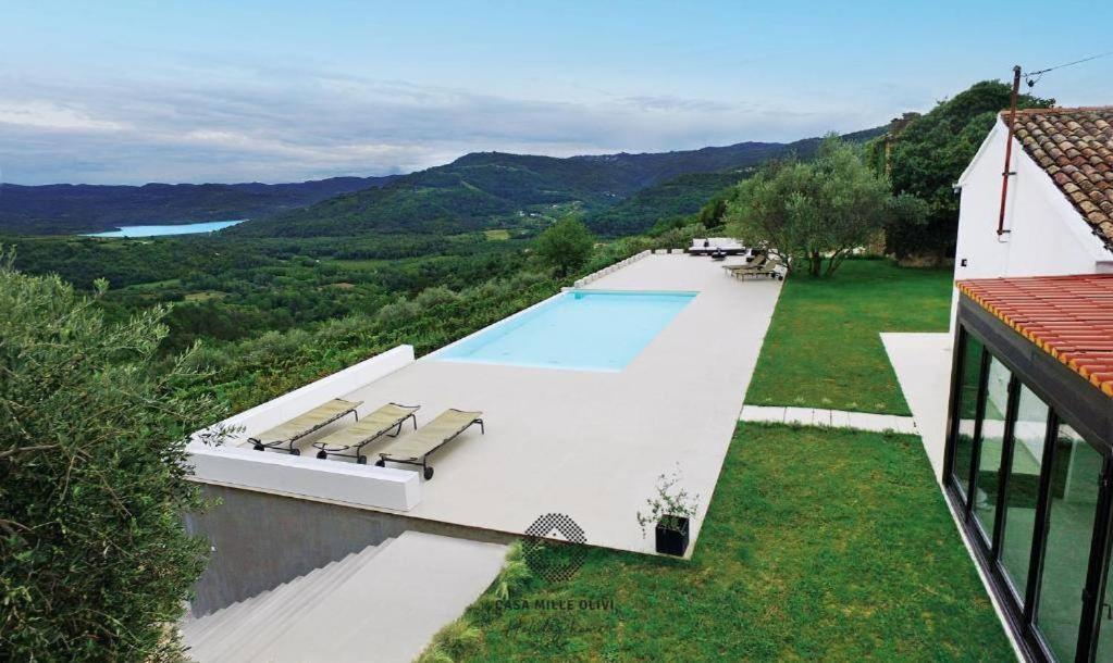 Вилла Casa Mille Olivi Бузет Экстерьер фото
